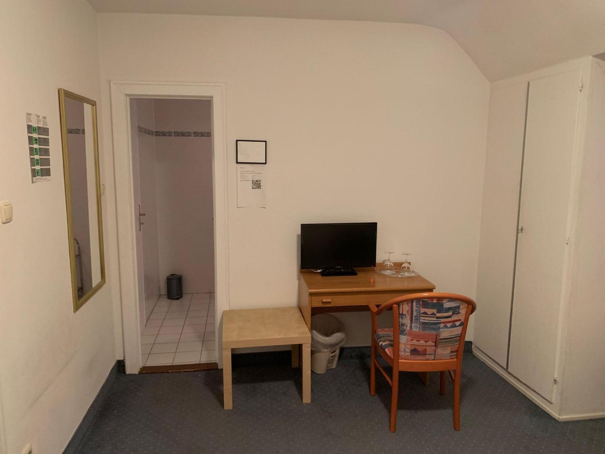 Waldhotel Hensel'S Felsenkeller Frankfurt am Main ภายนอก รูปภาพ